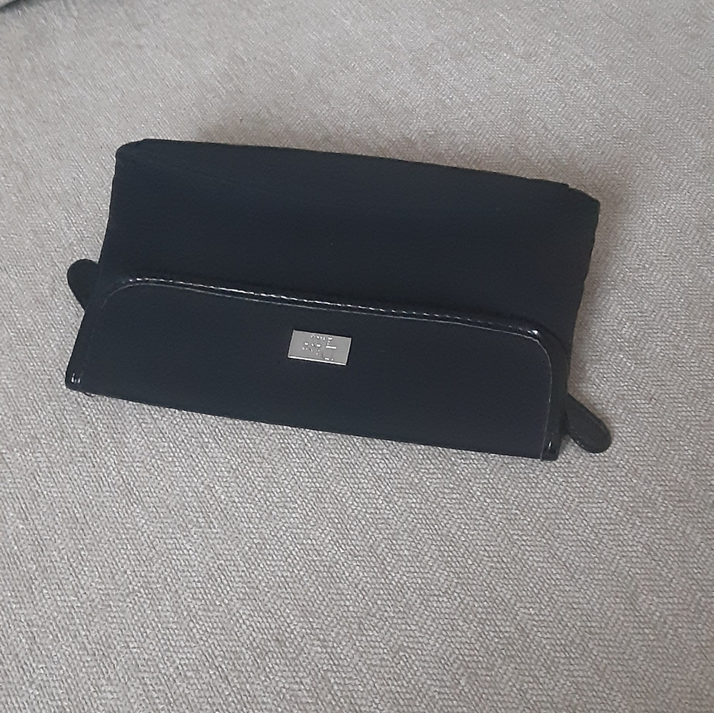 Dior beauty black nylon makeup bag - Picture 7 of 12